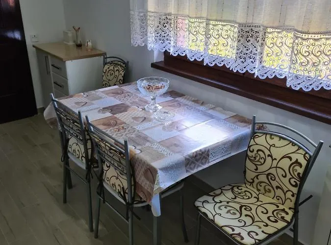 In Pavlovic Appartement *